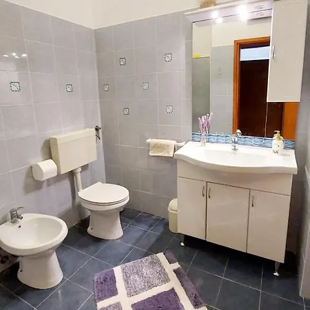 Lucija Apartment *
